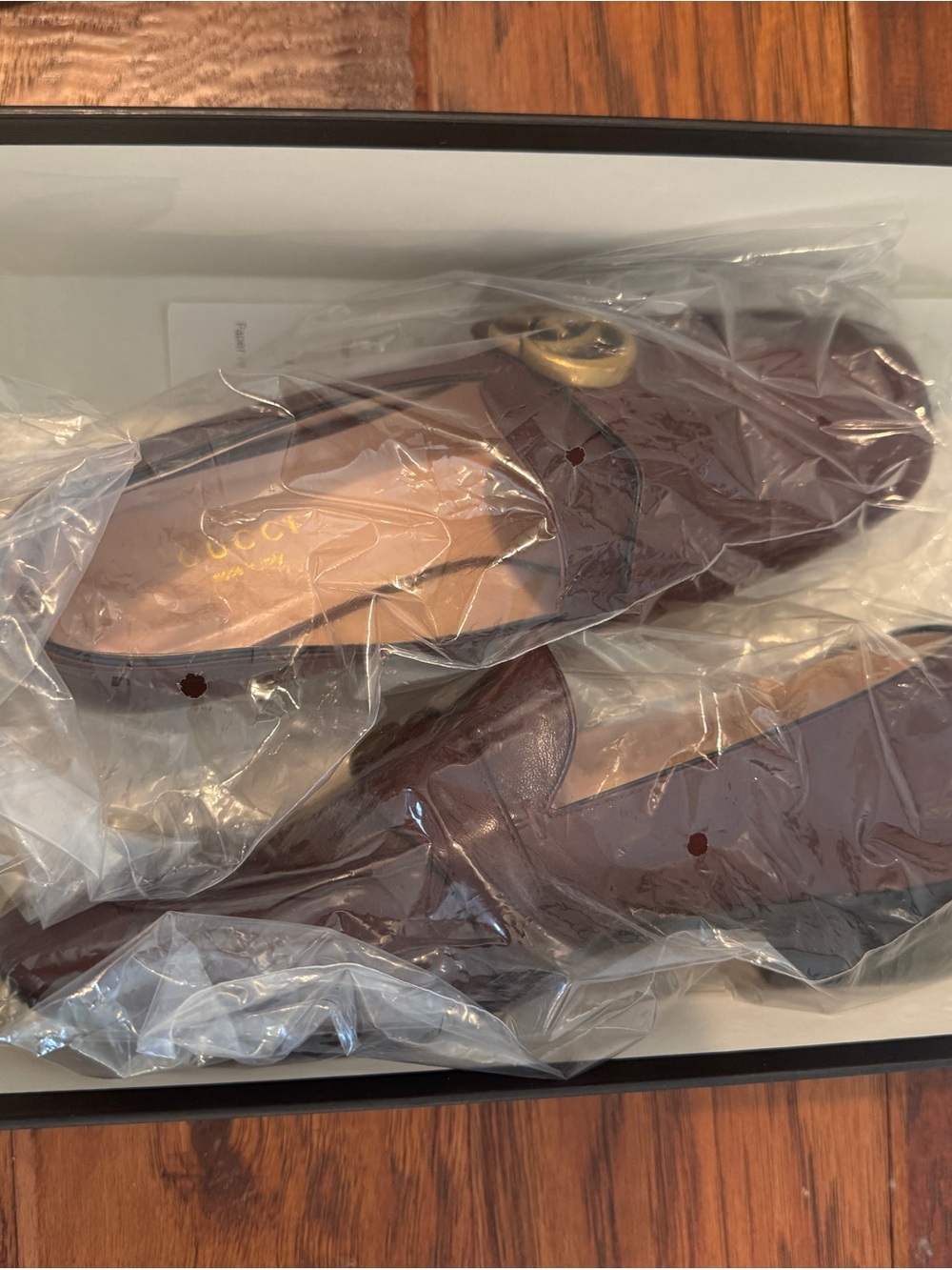 Gucci Malaga Kid Loafers in Vintage Bordeaux - Picture 10 of 11